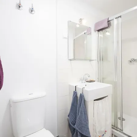 Little For Two-alfama Lisboa